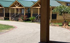 Cabin #116 On The Lake